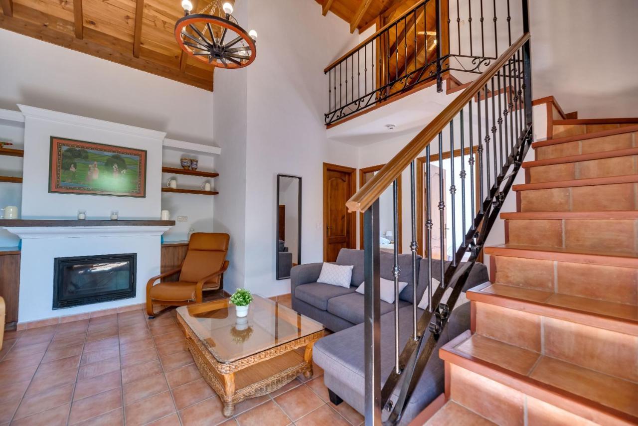 Casa Rural Entre Ojen Y Marbella Экстерьер фото